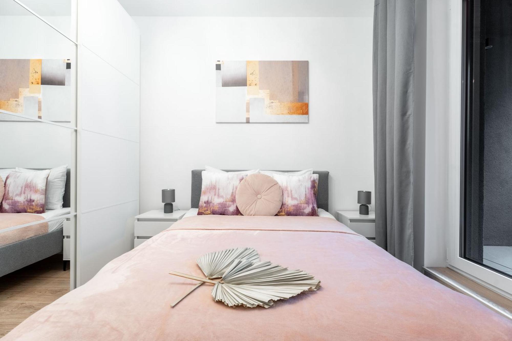 Pure Rental Premium Apartments 弗罗茨瓦夫 外观 照片